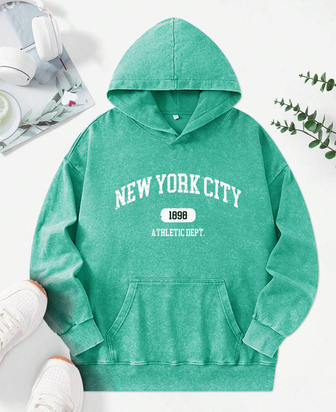 Winter Clothing In New York City - Retro New York City 1898 Print