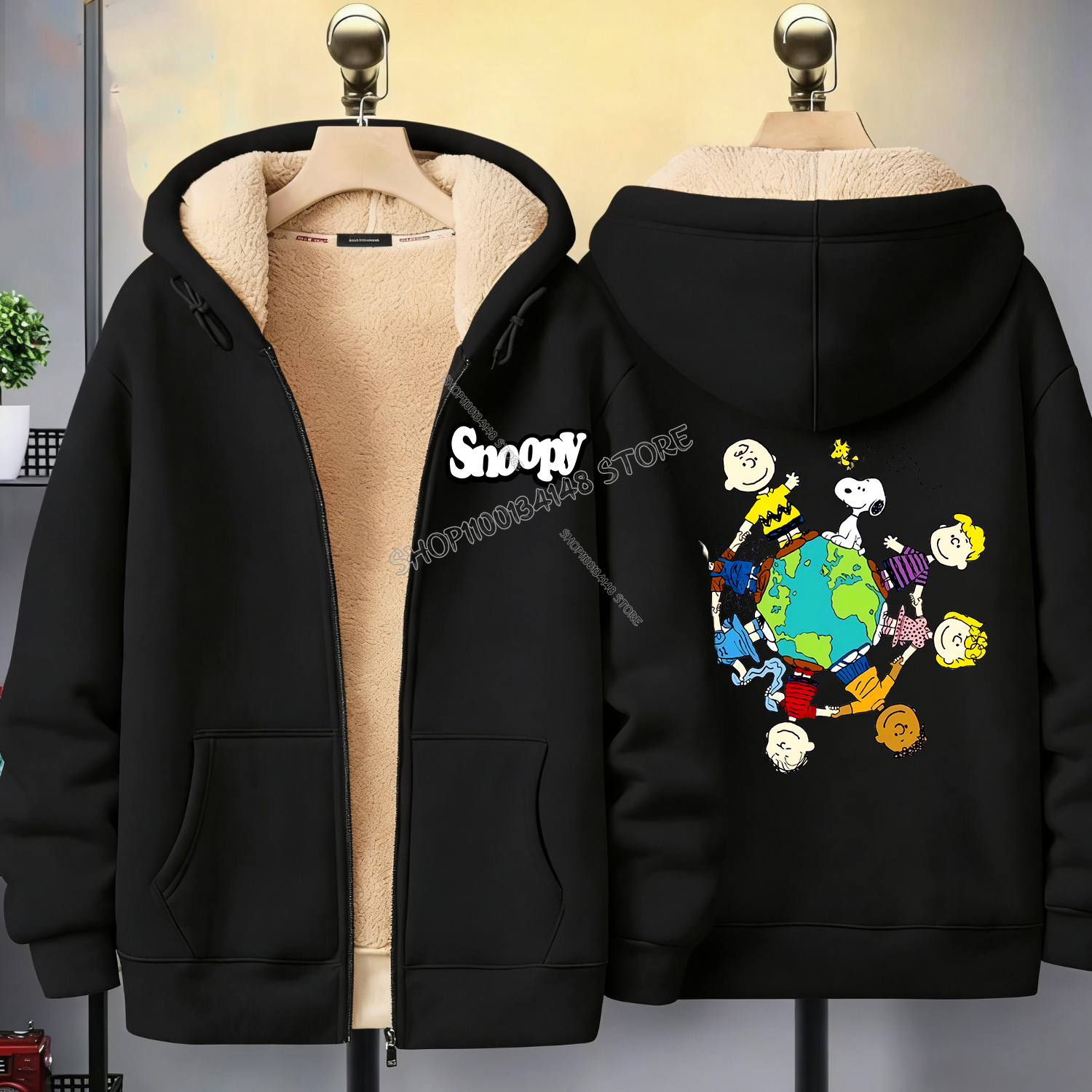 Snoopy Black Zip Hoodie Adult  - مراجعة Winter Clothing Uae وسعره