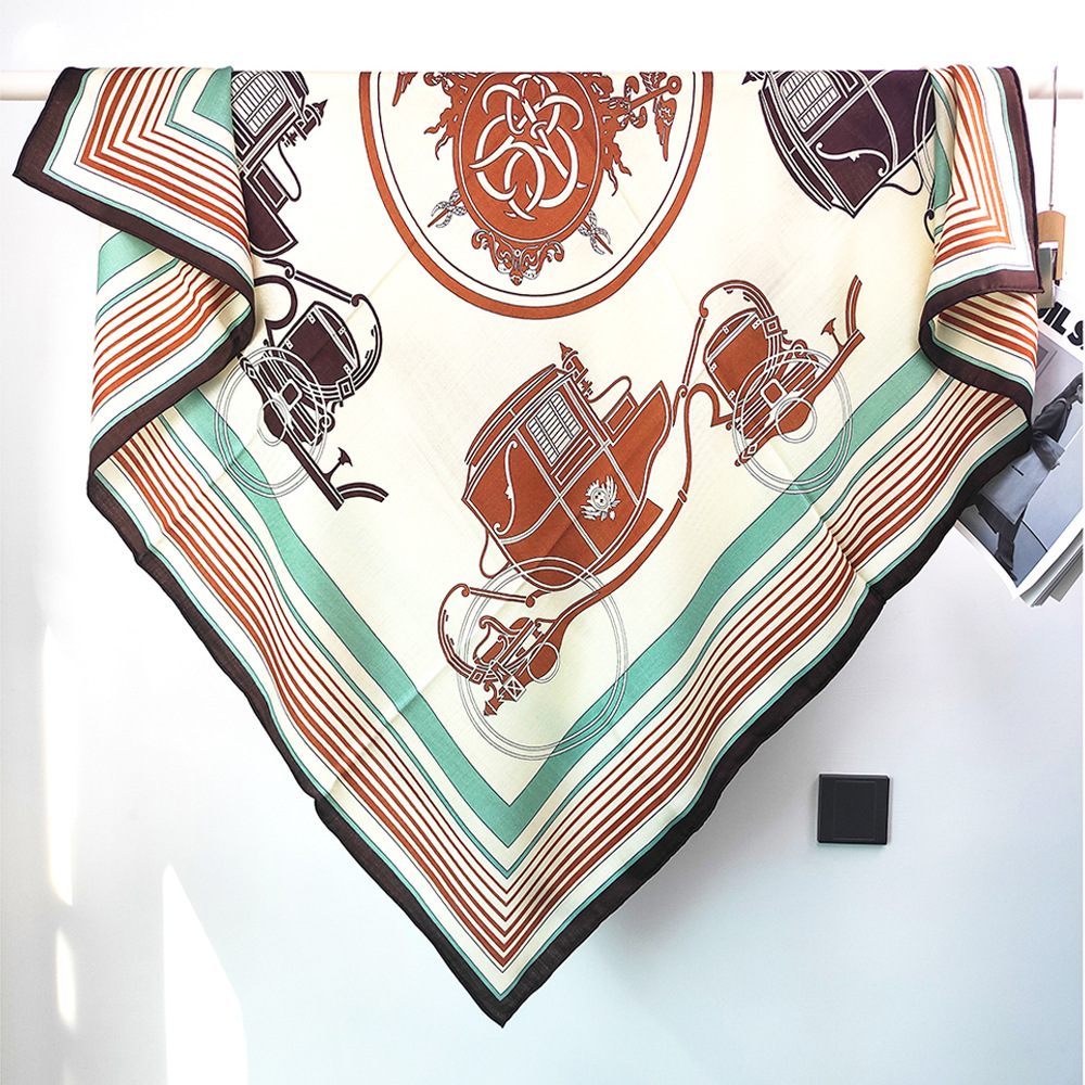 Winter Brand Scarf 135CM Women - مراجعة Winter Clothing Hong Kong وسعره