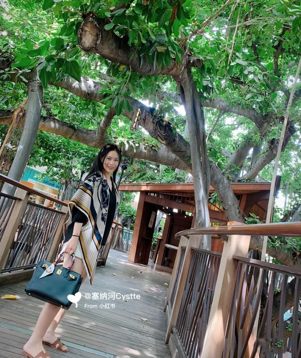 Winter Brand Scarf 135CM Women - مراجعة Winter Clothing Hong Kong وسعره