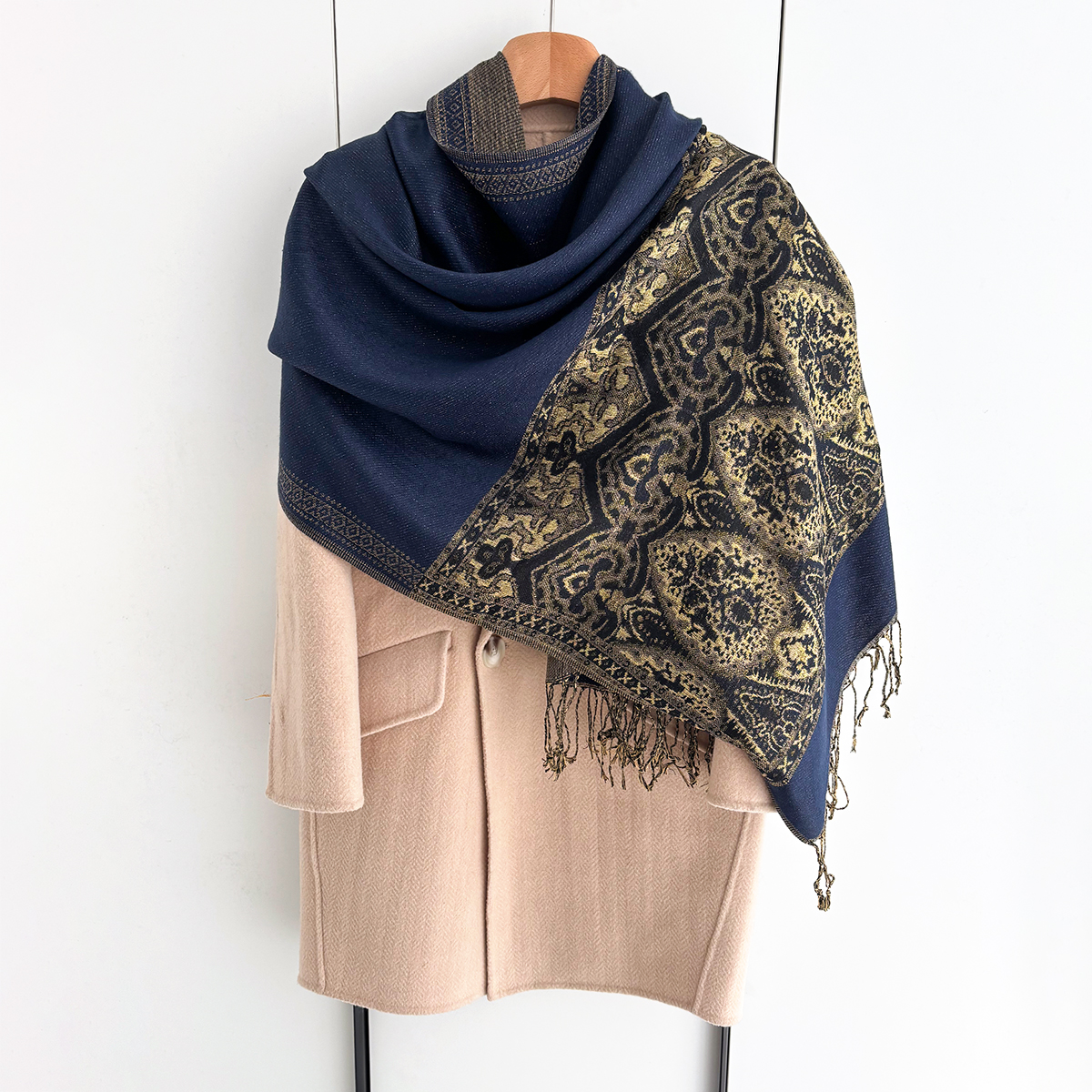 Luxury Scarf For Women Autumn  - مراجعة Cashmere Scarf Wrap وسعره
