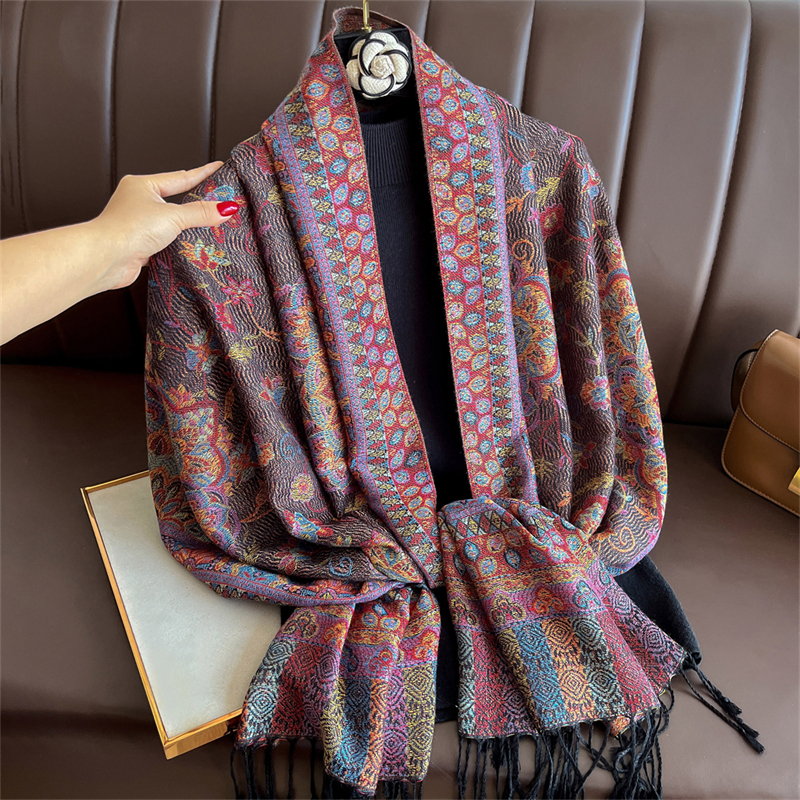 Luxury Embroidery Cashmere Win - مراجعة Cashmere Scarf Wrap وسعره